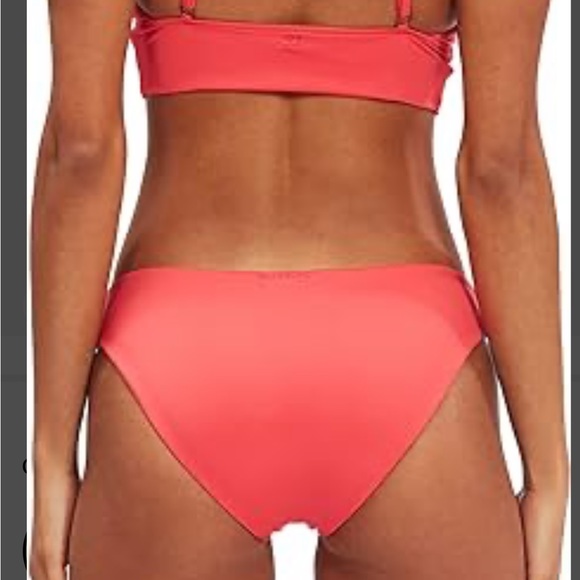 Billabong classic solid low rider. Size large - Picture 2 of 3